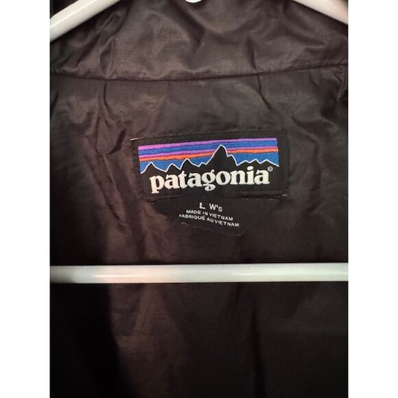 Patagonia Women's Nano Puff Black Jacket- Size L - Picture 5 of 7